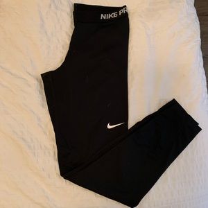 Nike Pro leggings